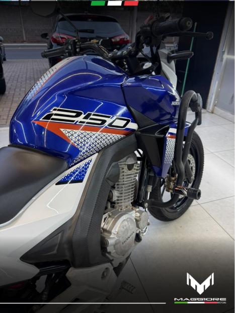 HONDA CB 250 F Twister FLEXONE, Foto 4