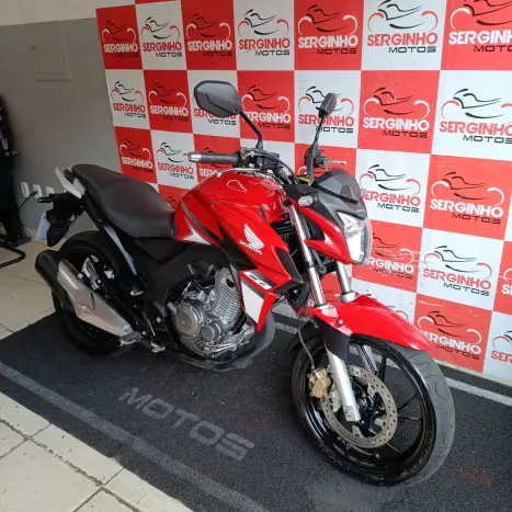 HONDA CB 250 F Twister , Foto 4