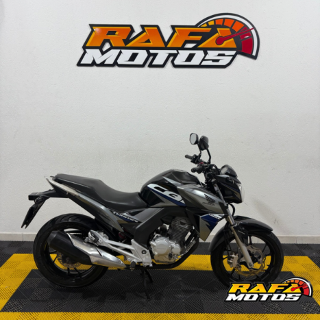 HONDA CB 250 F Twister FLEXONE, Foto 2