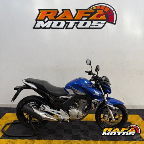 HONDA CB 250 F Twister FLEXONE, Foto 2