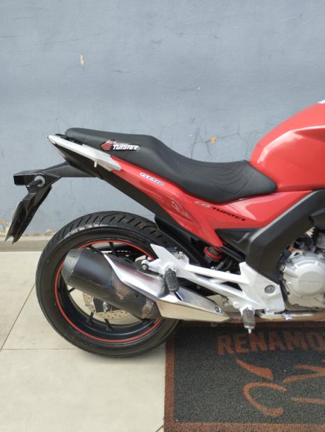 HONDA CB 250 F Twister FLEXONE, Foto 4