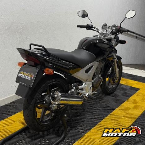 HONDA CB 250 F Twister , Foto 6
