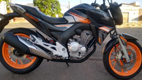 HONDA CB 250 F Twister FLEXONE, Foto 4