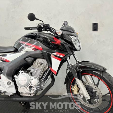 HONDA CB 250 F Twister , Foto 2