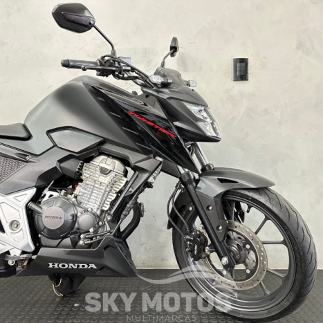 HONDA CB 300 F Twister FLEX CBS, Foto 3