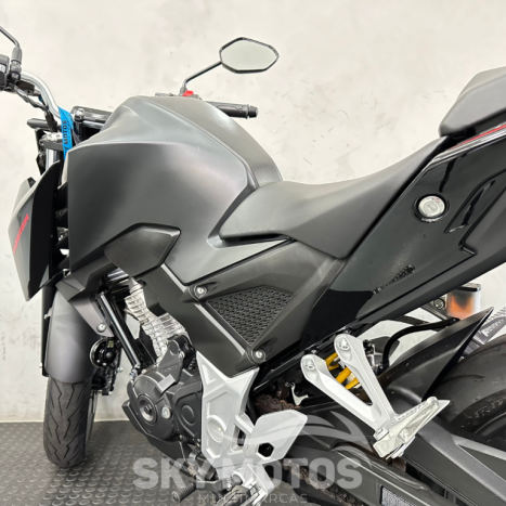 HONDA CB 300 F Twister FLEX CBS, Foto 17