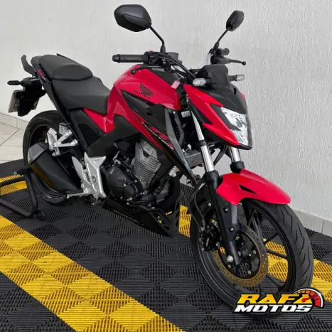 HONDA CB 300 F Twister FLEX ABS, Foto 3