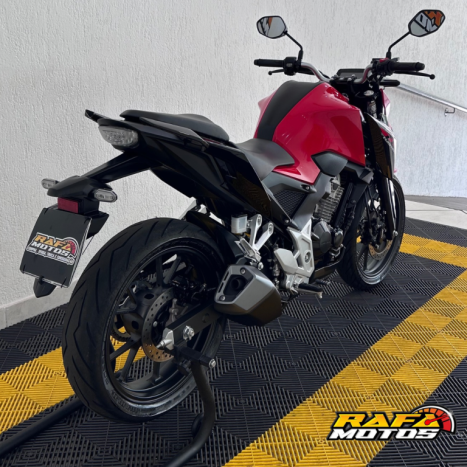 HONDA CB 300 F Twister FLEX ABS, Foto 5