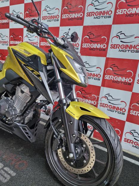 HONDA CB 300 F Twister FLEX ABS, Foto 2