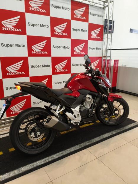 HONDA CB 300 F Twister FLEX ABS, Foto 3