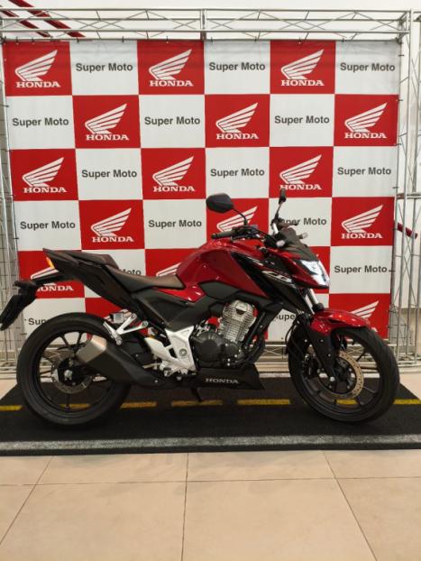 HONDA CB 300 F Twister FLEX ABS, Foto 4
