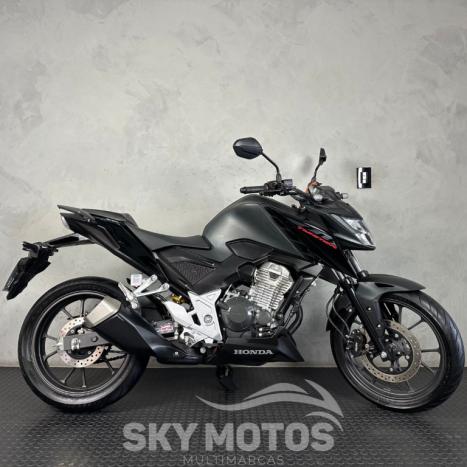 HONDA CB 300 F Twister FLEX ABS, Foto 1