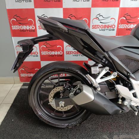 HONDA CB 300 F Twister FLEX ABS, Foto 2