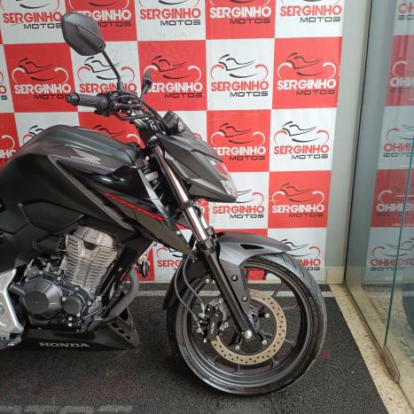 HONDA CB 300 F Twister FLEX ABS, Foto 3