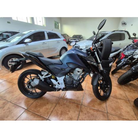 HONDA CB 300 F Twister FLEX ABS, Foto 5