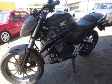 HONDA CB 300 F Twister FLEX CBS, Foto 2