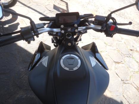 HONDA CB 300 F Twister FLEX CBS, Foto 4