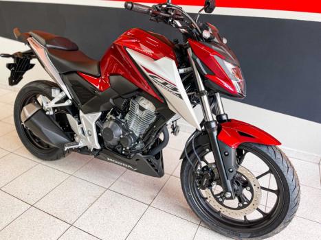 HONDA CB 300 F Twister FLEX CBS, Foto 3