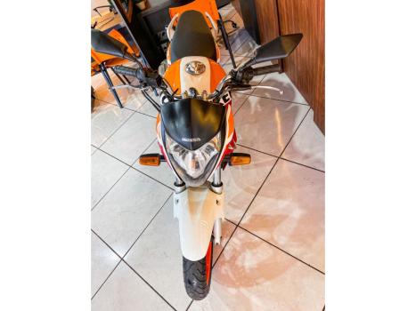 HONDA CB 300 R ESPECIAL EDITION, Foto 4