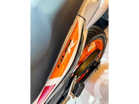 HONDA CB 300 R ESPECIAL EDITION, Foto 8