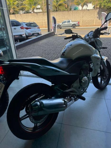 HONDA CB 300 R FLEX, Foto 6