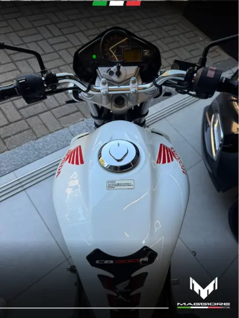 HONDA CB 300 R FLEX, Foto 5