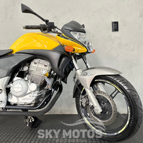 HONDA CB 300 R STD, Foto 3