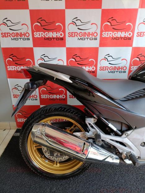 HONDA CB 300 R STD, Foto 3