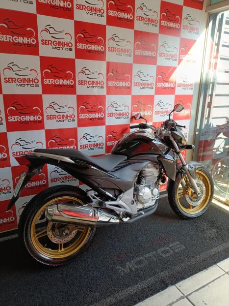HONDA CB 300 R STD, Foto 5