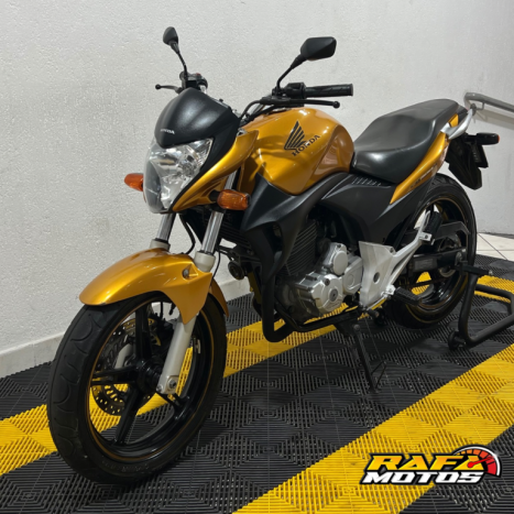 HONDA CB 300 R STD, Foto 3