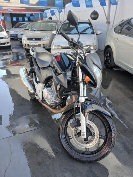 HONDA CB 300 R STD, Foto 2
