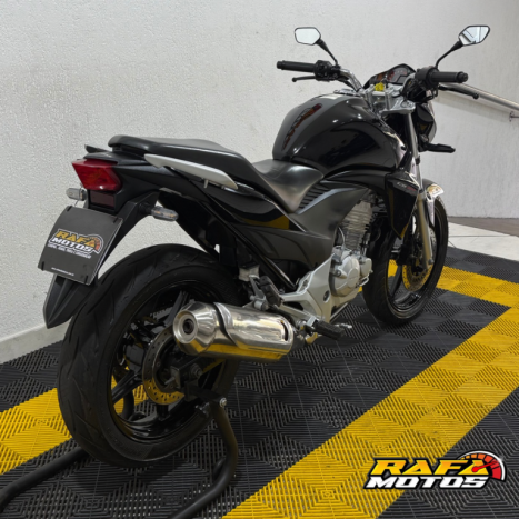 HONDA CB 300 R STD, Foto 5