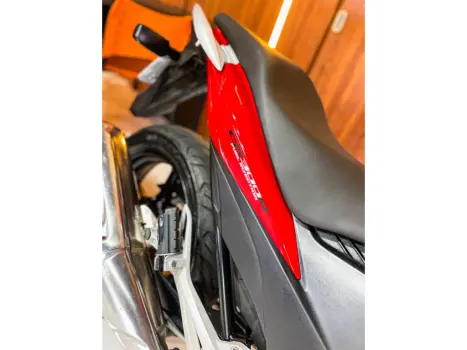 HONDA CB 300 R STD, Foto 7