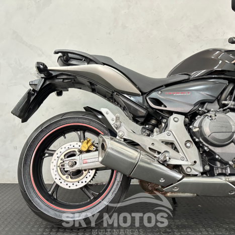 HONDA CB 600 F HORNET SEM ABS, Foto 2