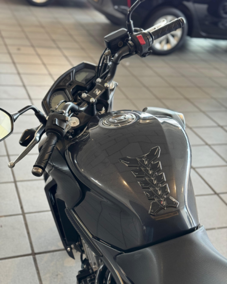 HONDA CB 650 F , Foto 3