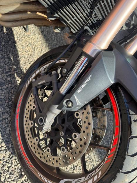 HONDA CB 650 R ABS, Foto 9