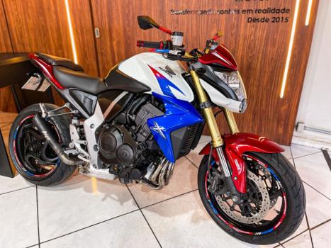 HONDA CBR 1000 F, Foto 3