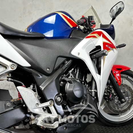 HONDA CBR 250 R, Foto 7