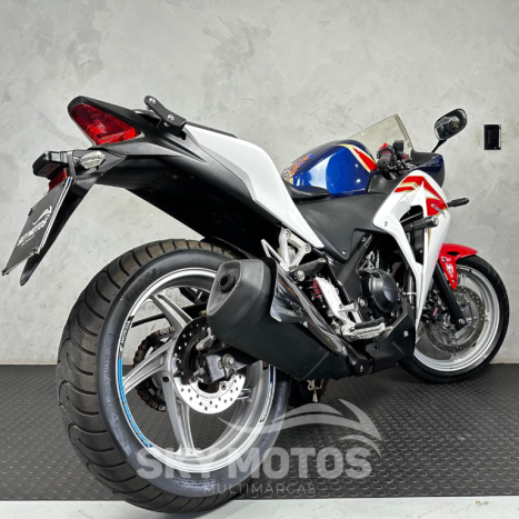 HONDA CBR 250 R, Foto 8