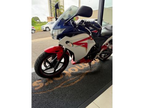 HONDA CBR 250 R, Foto 2