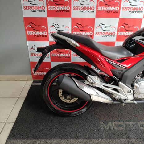 HONDA CBR 250 R, Foto 4