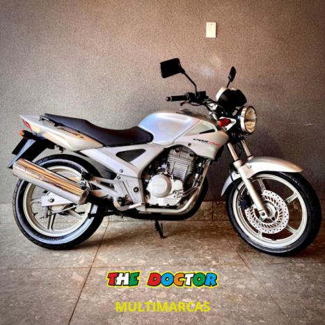 HONDA CBX Twister 250 , Foto 5