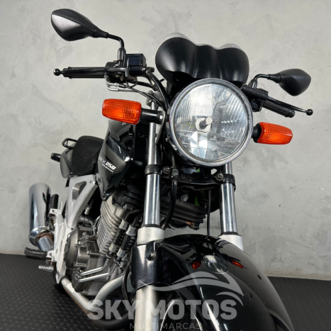 HONDA CBX Twister 250 , Foto 4
