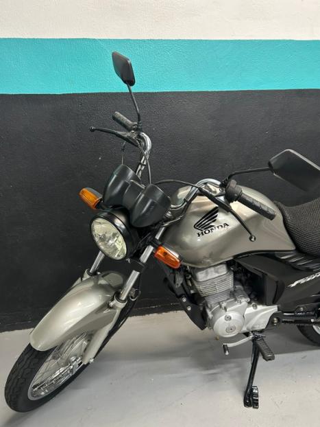 HONDA CG 150 FAN ESI, Foto 3