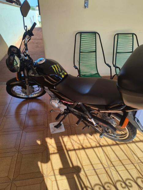 HONDA CG 150 TITAN ES, Foto 2