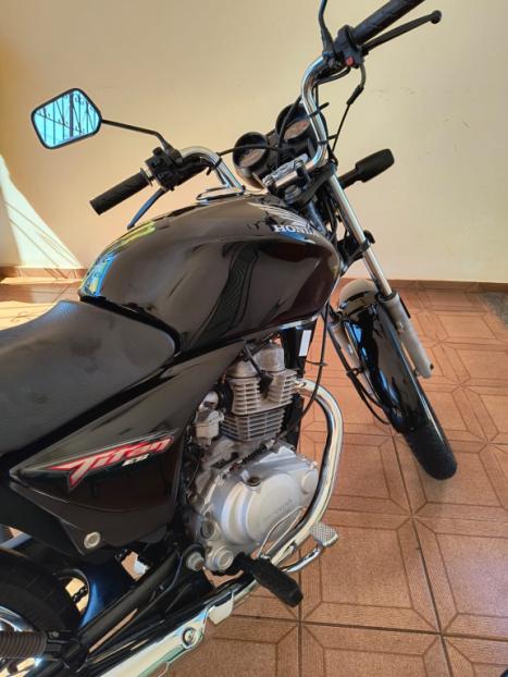 HONDA CG 150 TITAN ES, Foto 3