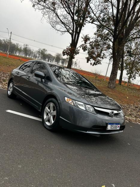 HONDA Civic 1.8 16V 4P LXS, Foto 2