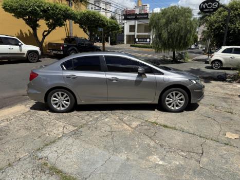 HONDA Civic 1.8 16V 4P FLEX LXS, Foto 17