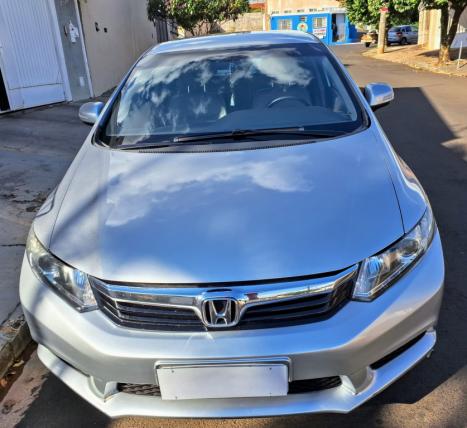 HONDA Civic 1.8 16V 4P FLEX LXL, Foto 2