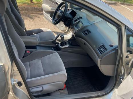 HONDA Civic 1.8 16V 4P FLEX LXS, Foto 5